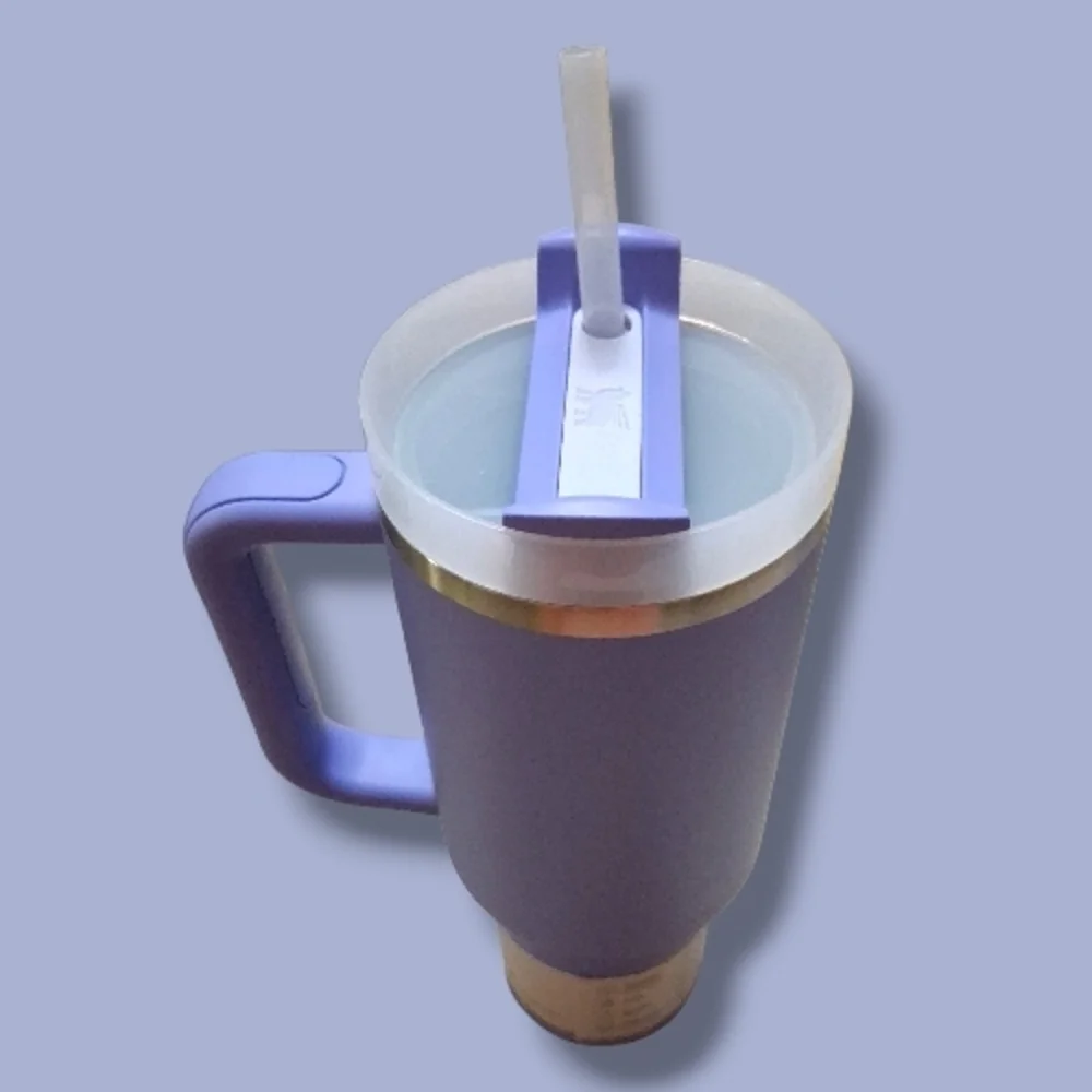 Nwt Stanley Insulated Purple Travel Mug with Handle 40 onz. - Picture 3 of 5